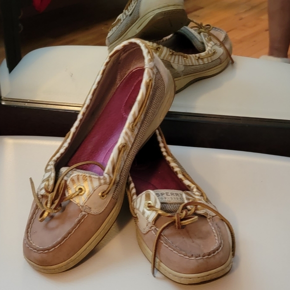 Sperry size 10 boat shoe - Picture 2 of 3